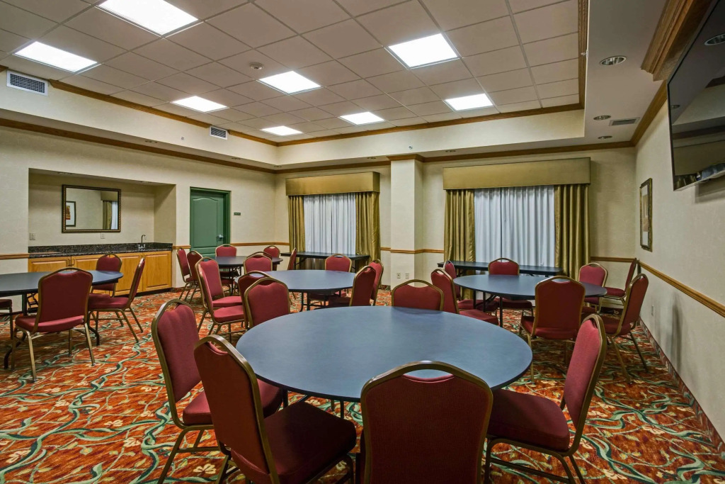 Country Inn & Suites by Radisson, Pensacola West, FL