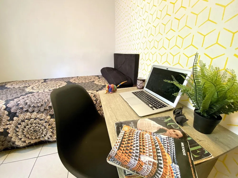 ROOMIES HOSTEL - Santa Maria La Ribera