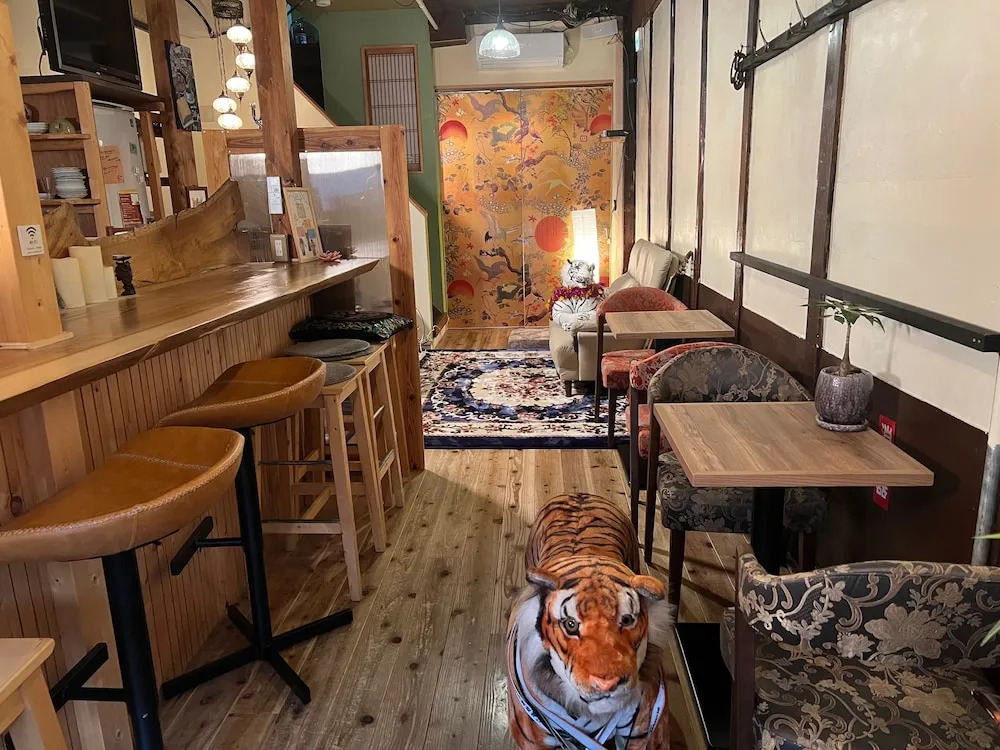 Himeji 588 Guest House