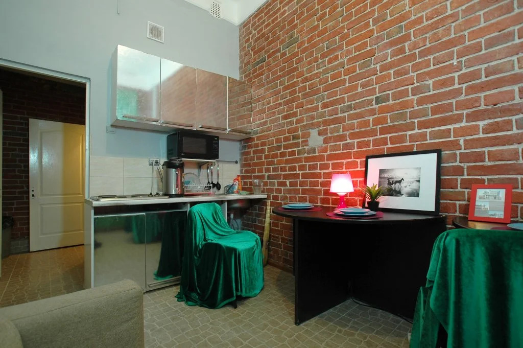 Come&Sleep Hostel