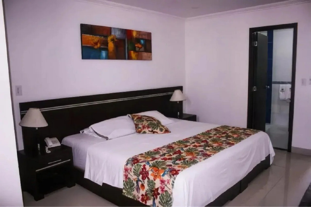 Hotel Six Avenue