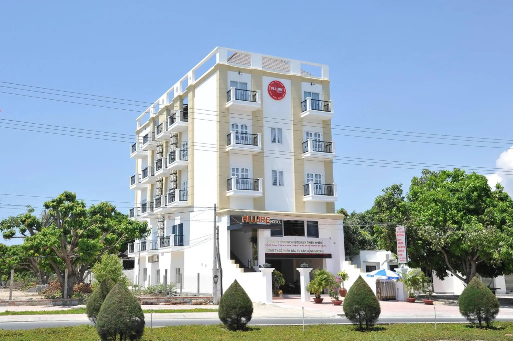 Allure Hotel