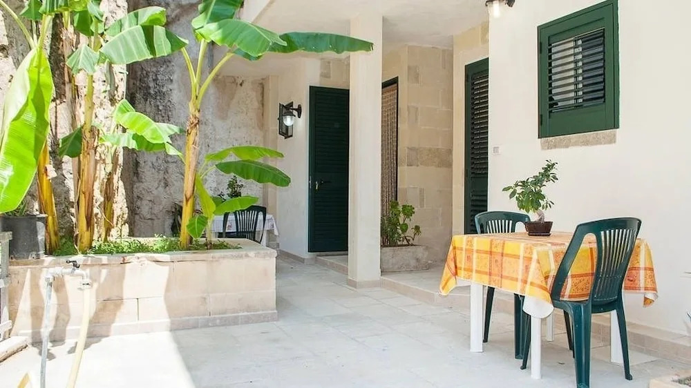 Residence Atenaion