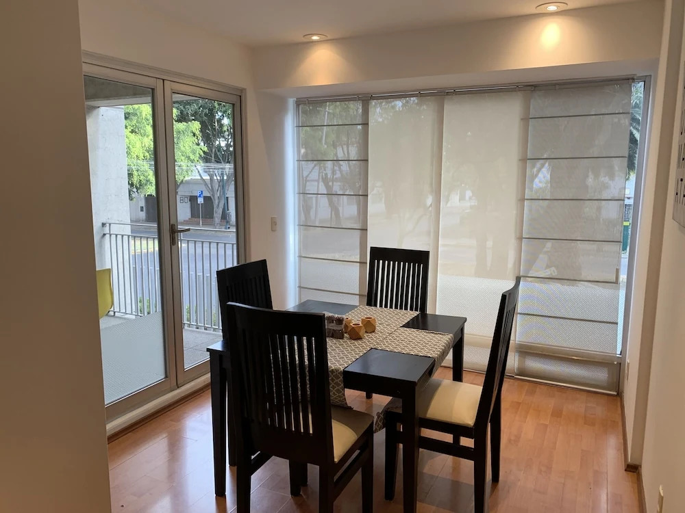 Cozy & Stylish 1 BR Apt W/Parking @CapitaliaLiving -103