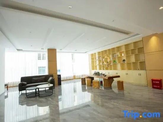 Wenshan Aowa Wisdom Hotel (Chengnan Passenger Station Sanqi International Trading Market Branch)