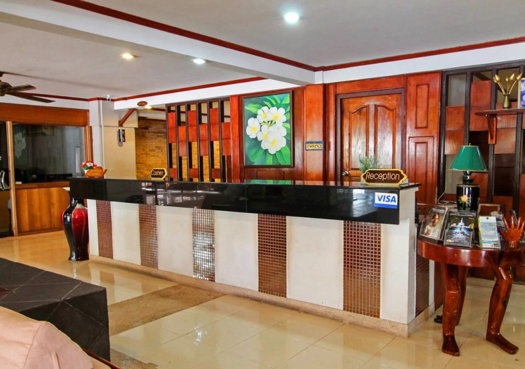 Khaolak City Hotel