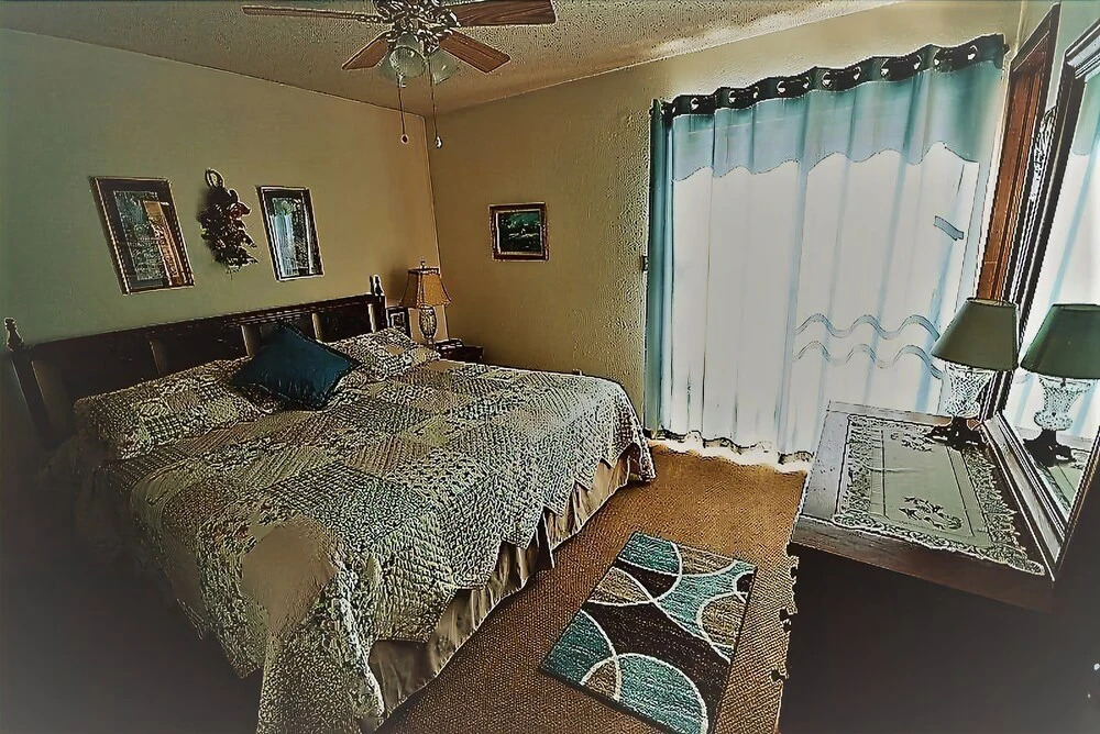 100 Whitt Retreat - Three Bedroom Cabin