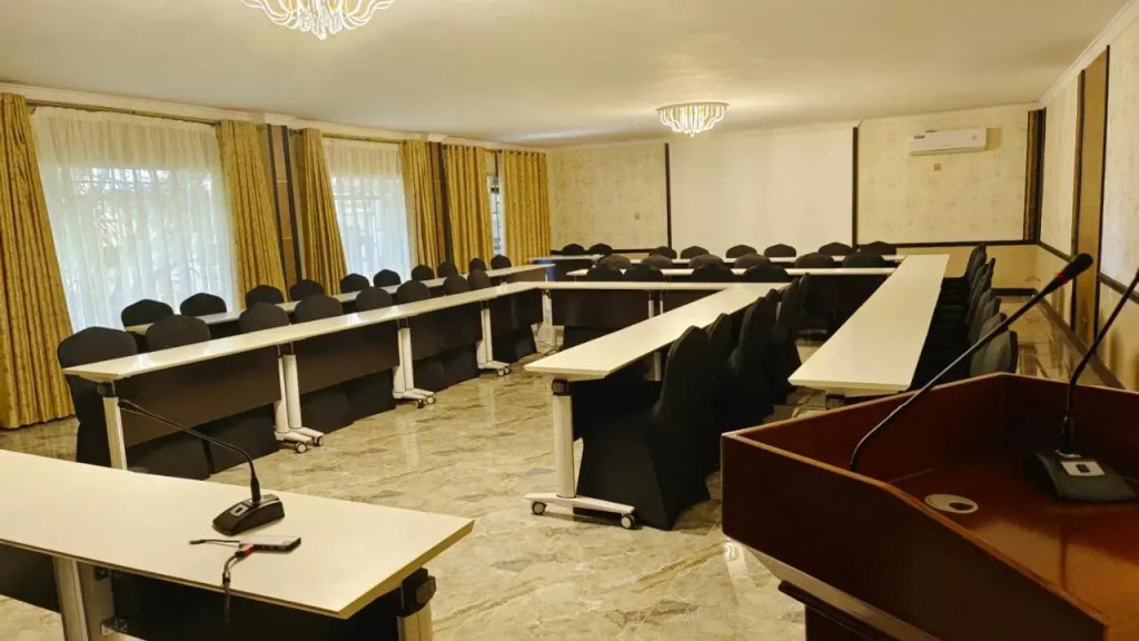 Mlambe Lodges Area 12