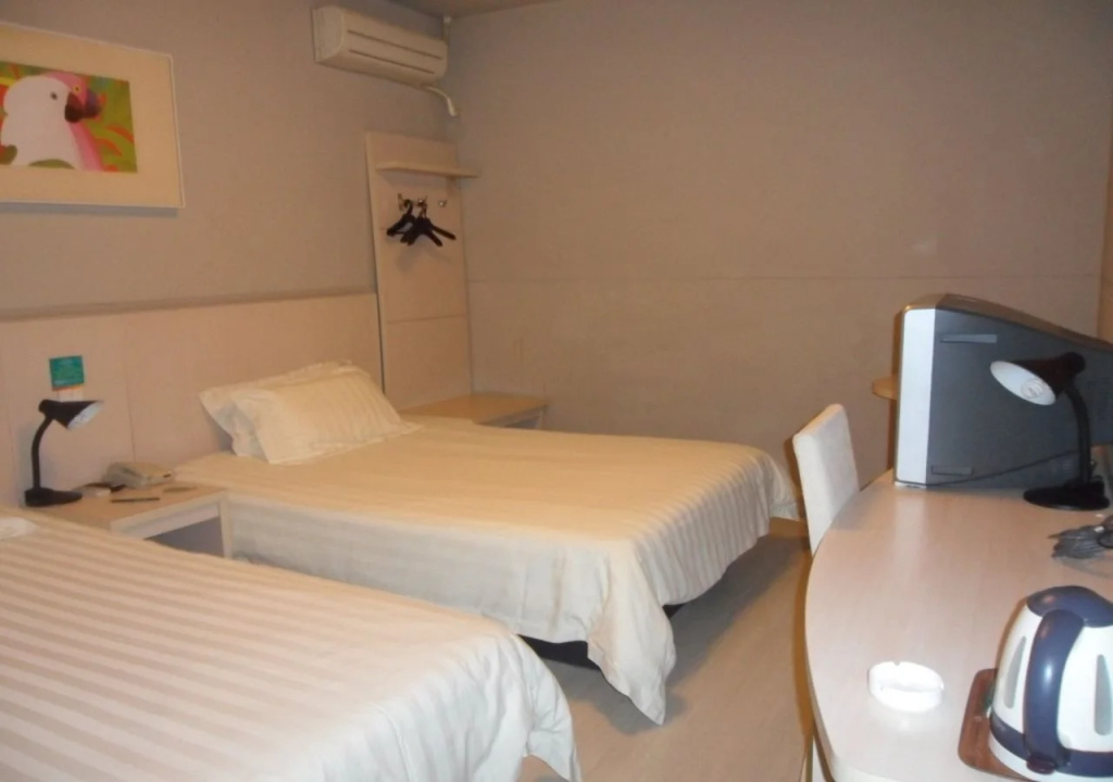Jinjiang Inn Select Shanghai Chuansha Subway Station