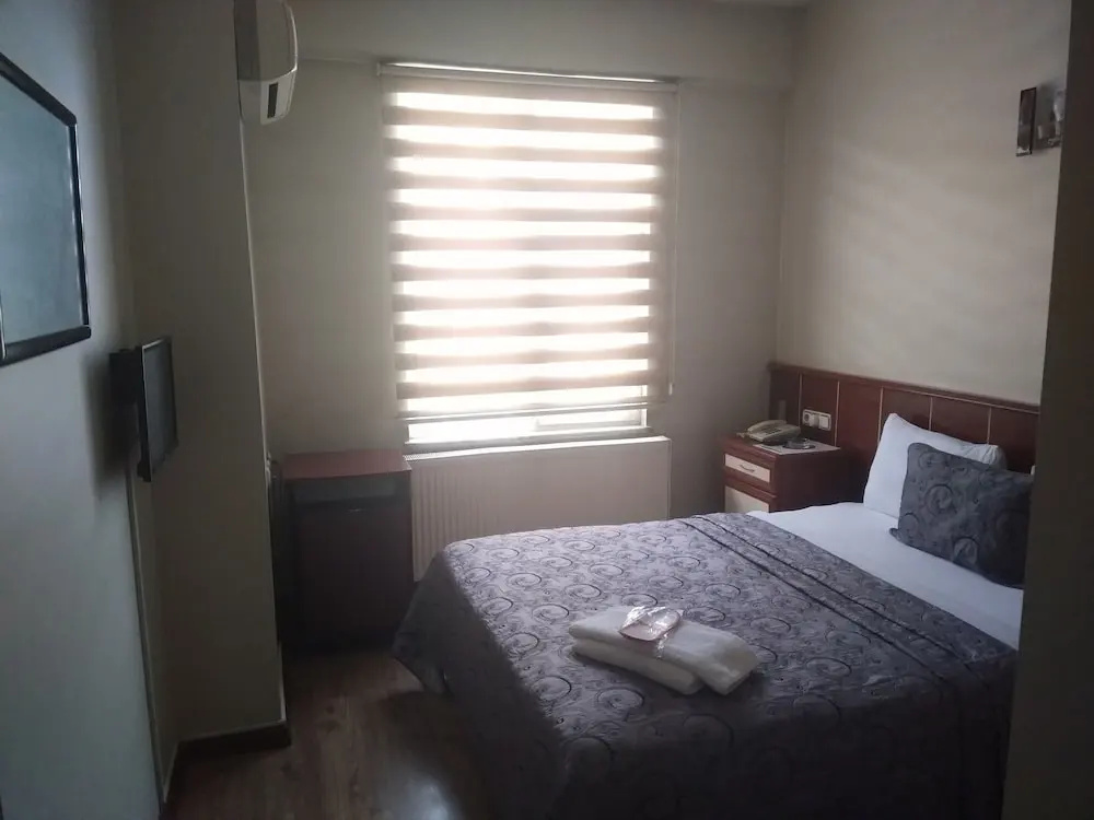 Yeni Hotel
