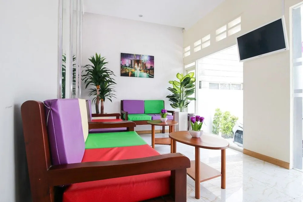 Airy Syariah Lowokwaru Pisang Kipas A2 Malang