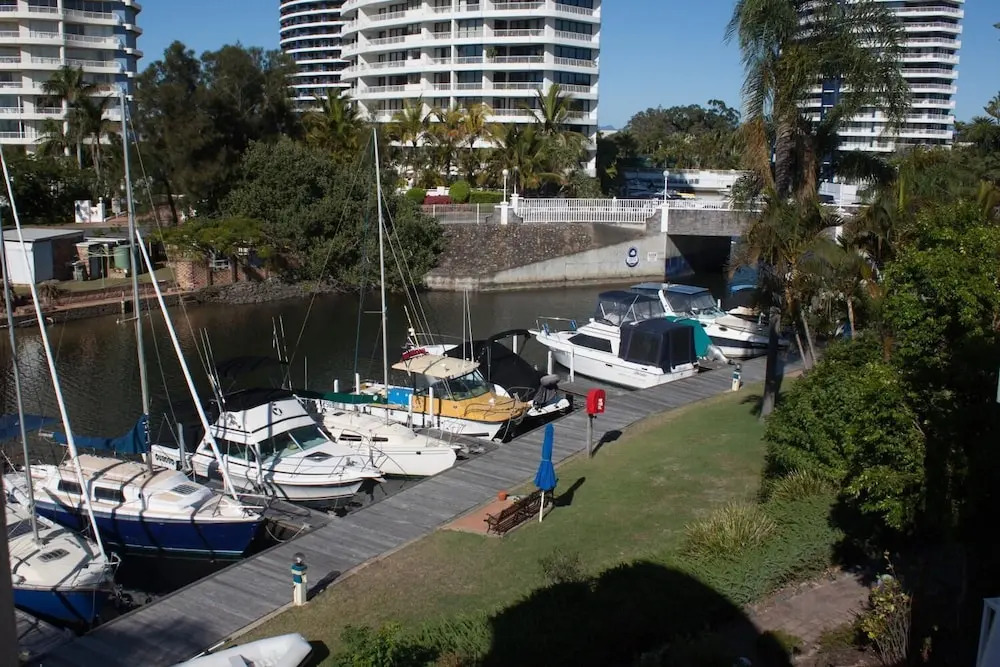 Bayview Bay Apartments and Marina