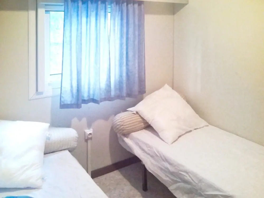 Bungalow With 2 Bedrooms in Saint-paul-lès-dax, With Pool Access and F