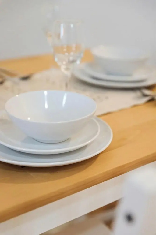 A Stylish Apt for 6 Right Next to Darling Harbour