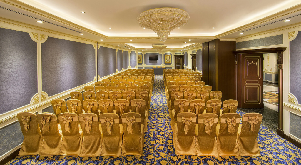 Royal Rose Hotel Abu Dhabi, Curio Collection by Hilton