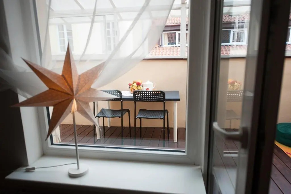 V 12 -Terrace + 3 rooms apartment Vilnius Old Town