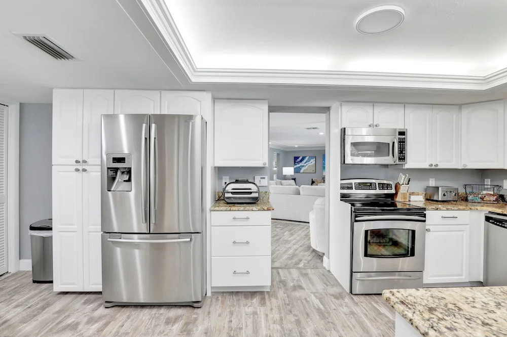 Family Friendly Fort Myers Vacation Rental w/ Pool