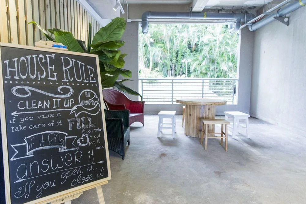 Mini Ocean Park Station - Adults Only