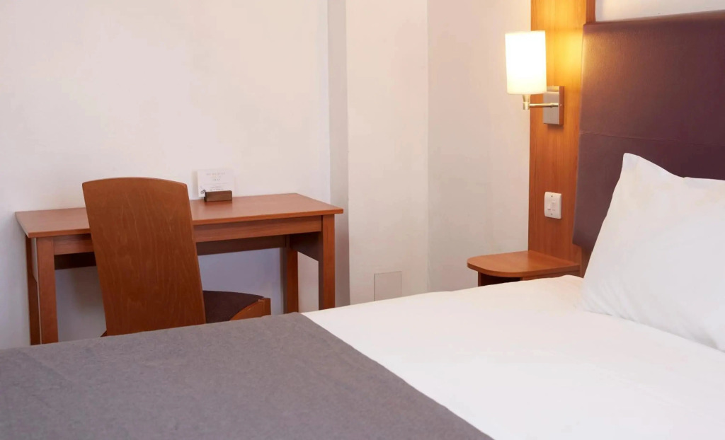 Premier Inn Basingstoke South