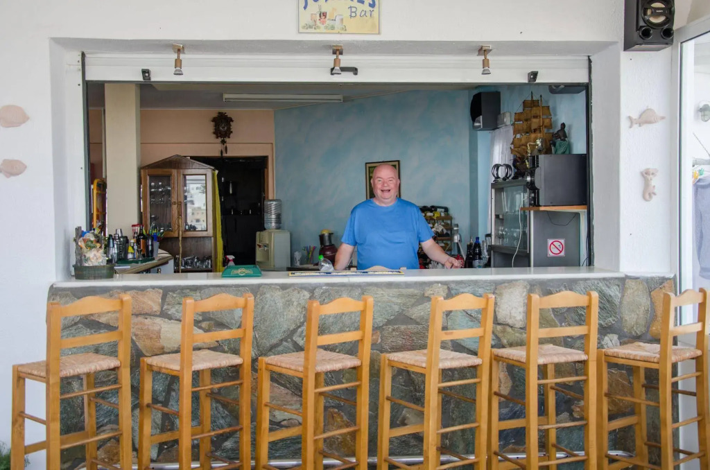 George & Irene Hotel