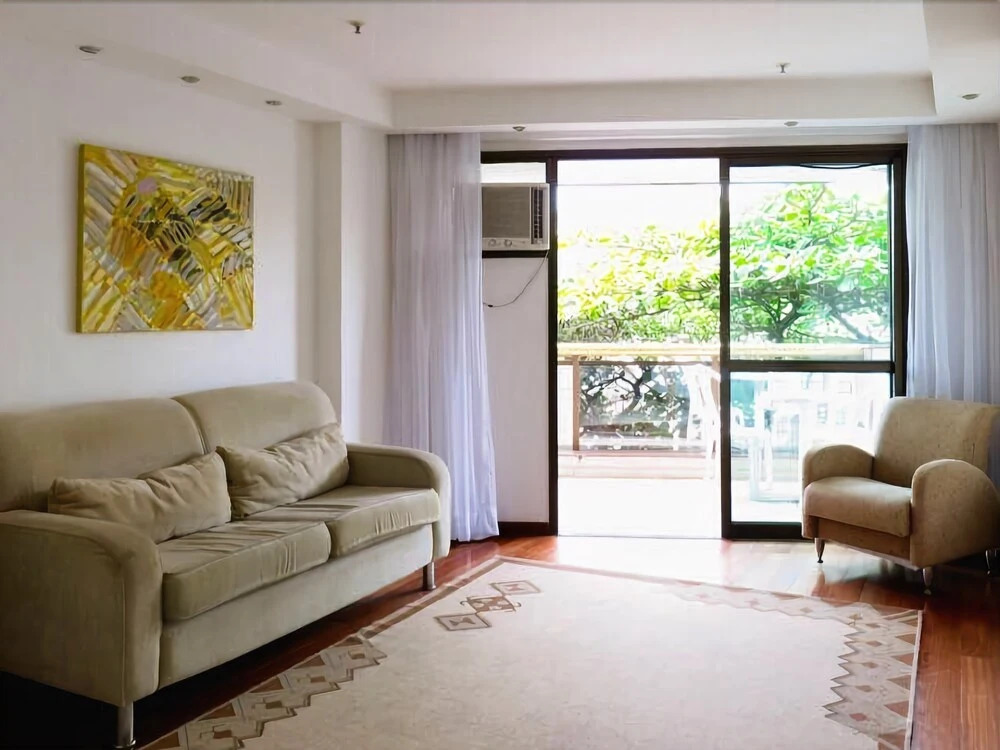 Ipanema Ville Residence Service
