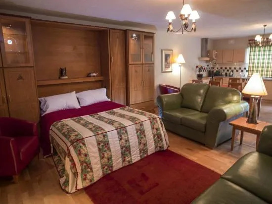 Forelands Holiday Houses