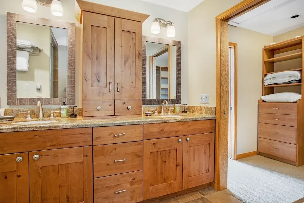 4515 Bighorn Road 4 Bedroom Home