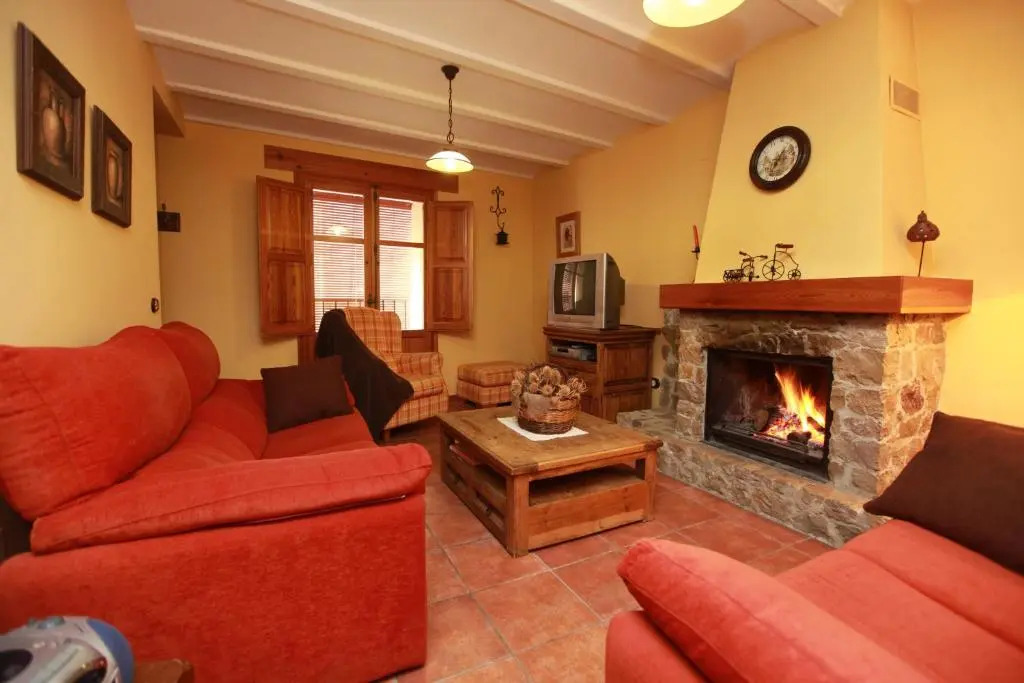 Casa rural con terraza en Cabanes - Mar y montaña - Ideal para grupos y familias