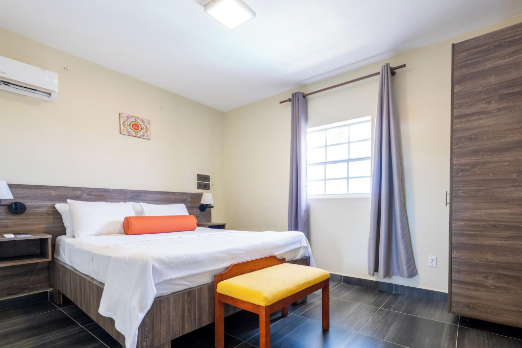 Delynne Boutique Hotel