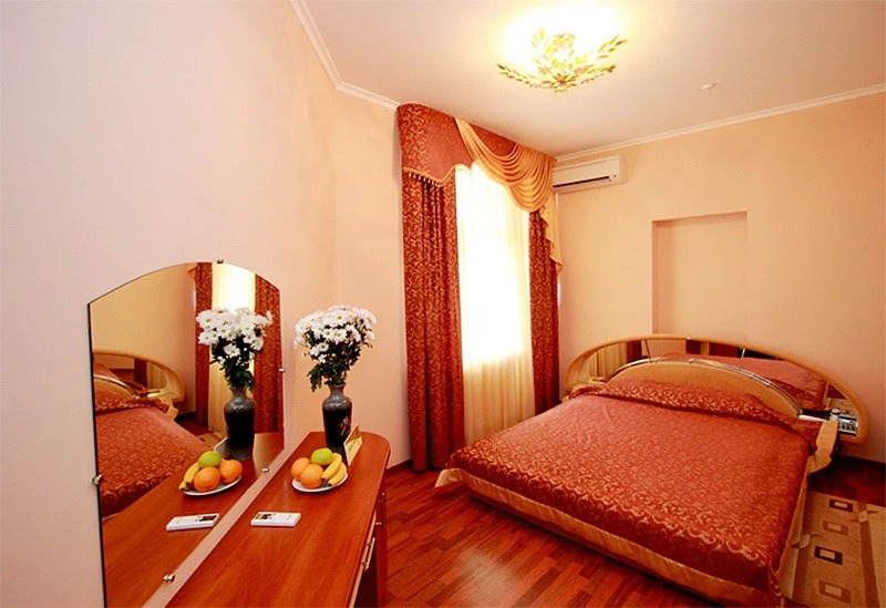 Imperia Hotel