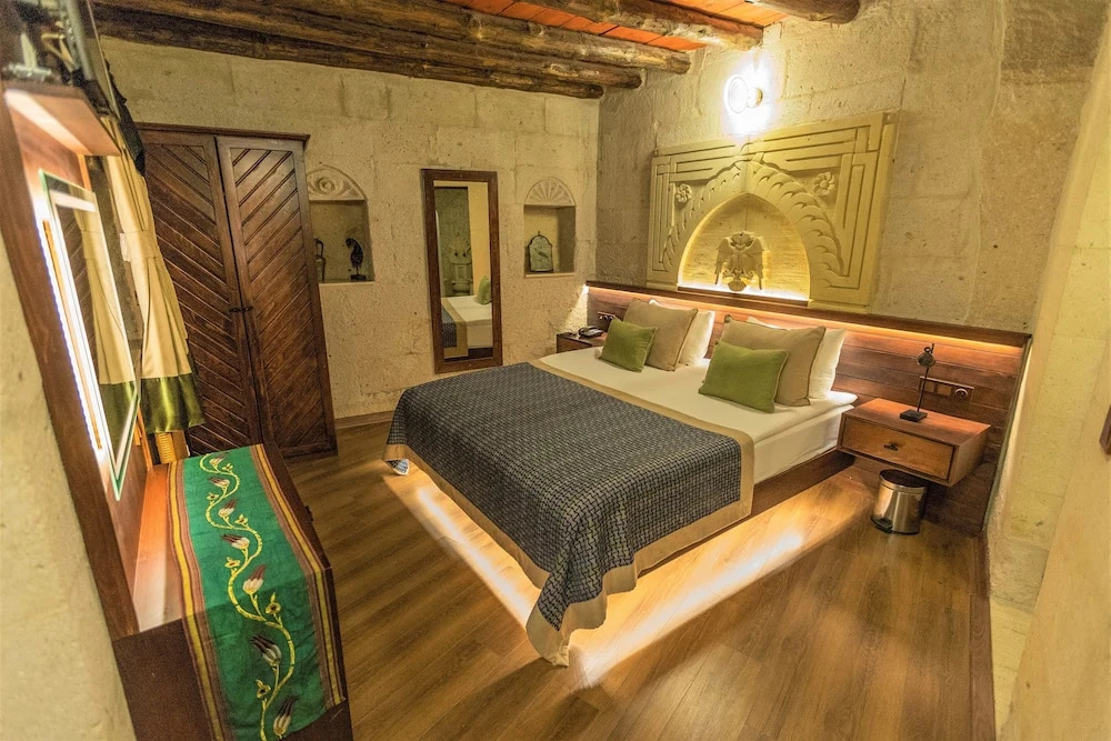 Ask-i Derun Hotel