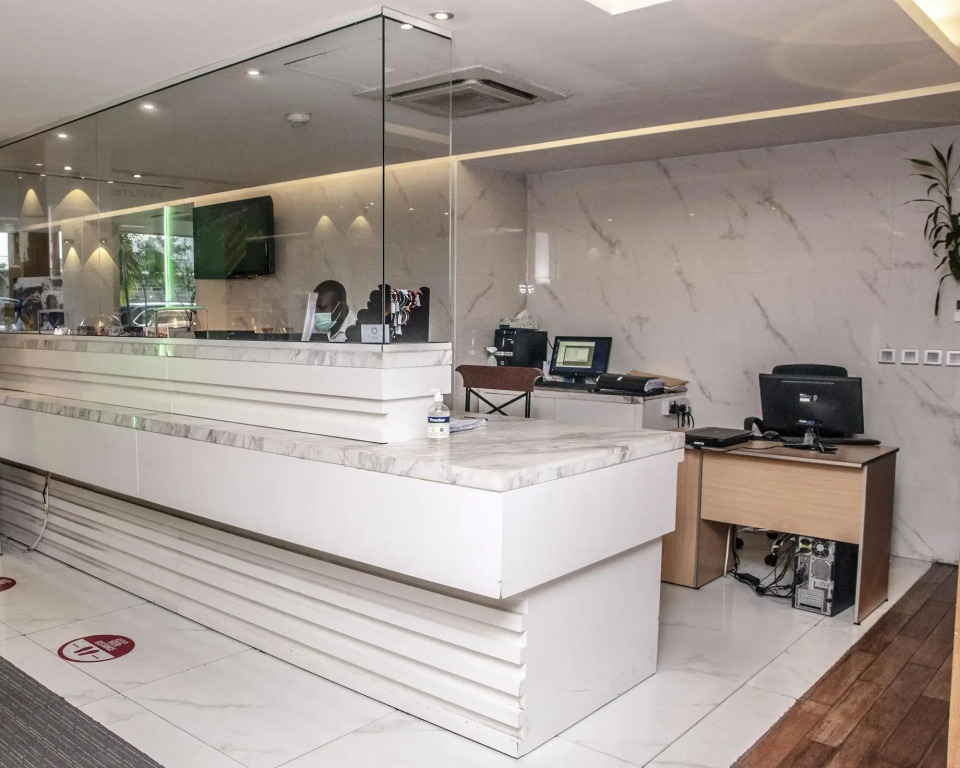 Maroko Bayshore Suites