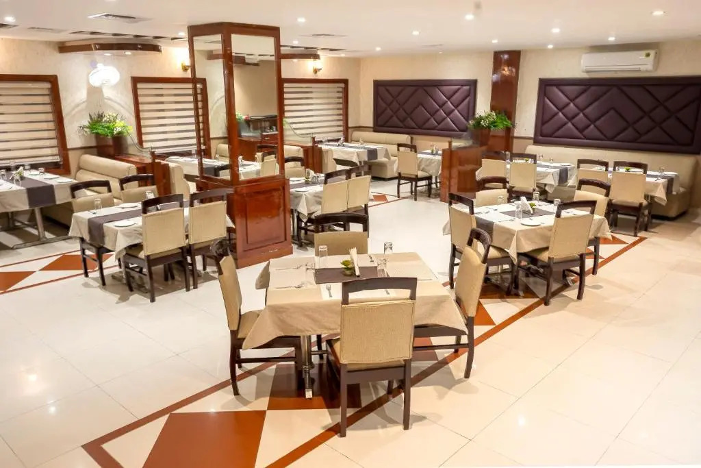 Hotel The Rivaaj