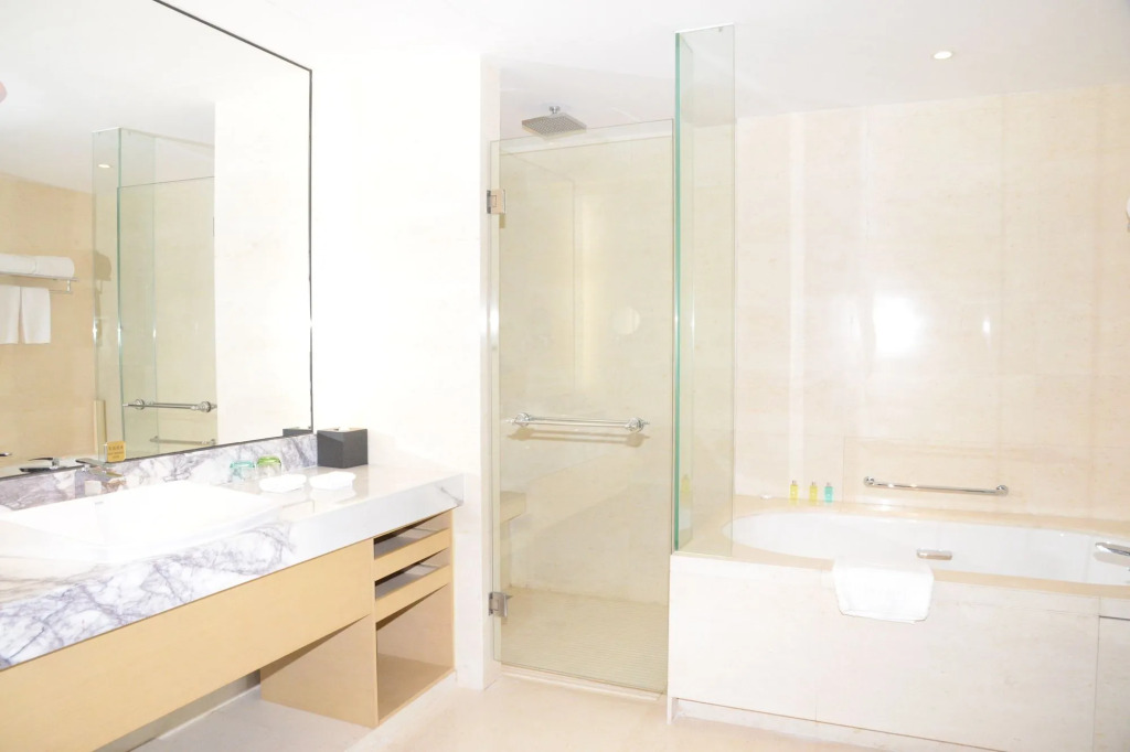 Beijing Riverside Hotel