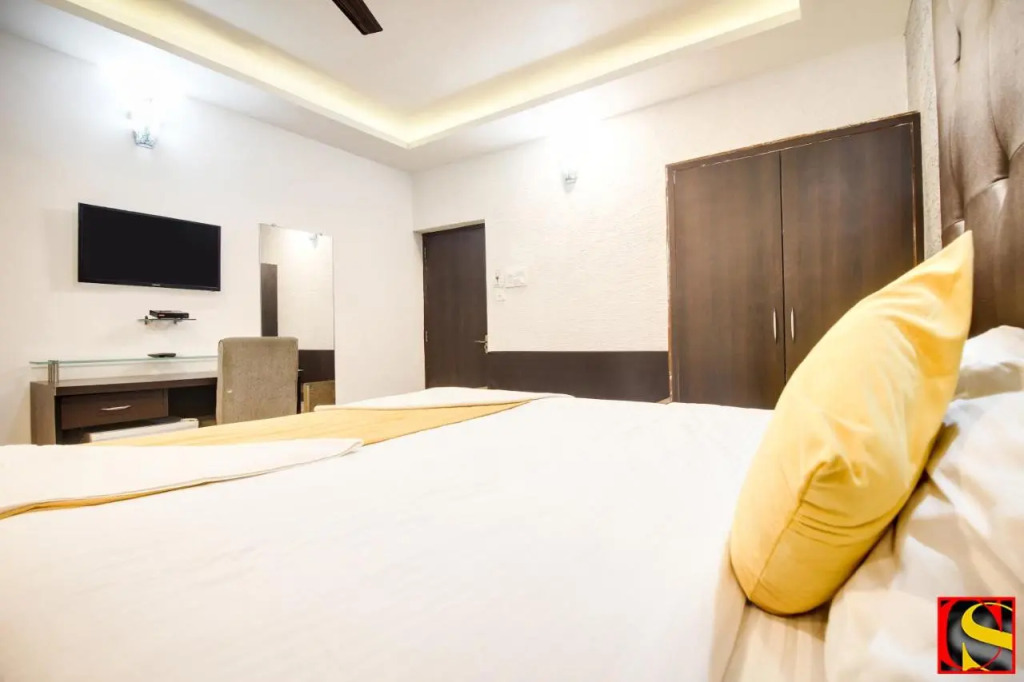 Candolim Sands