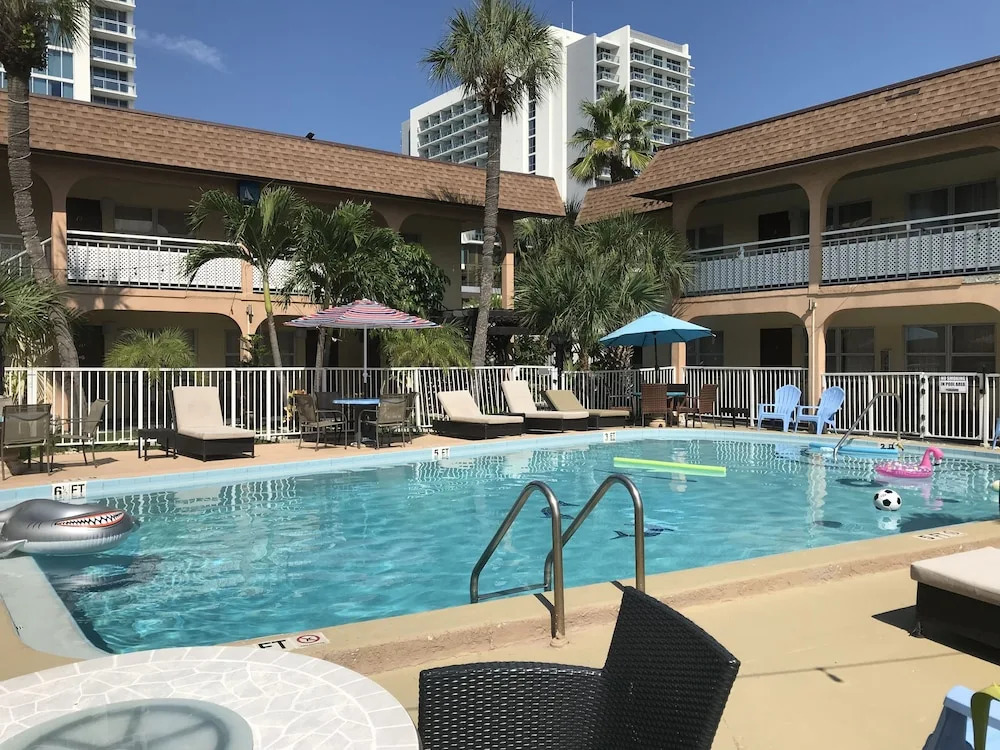 Echo Sails Motel