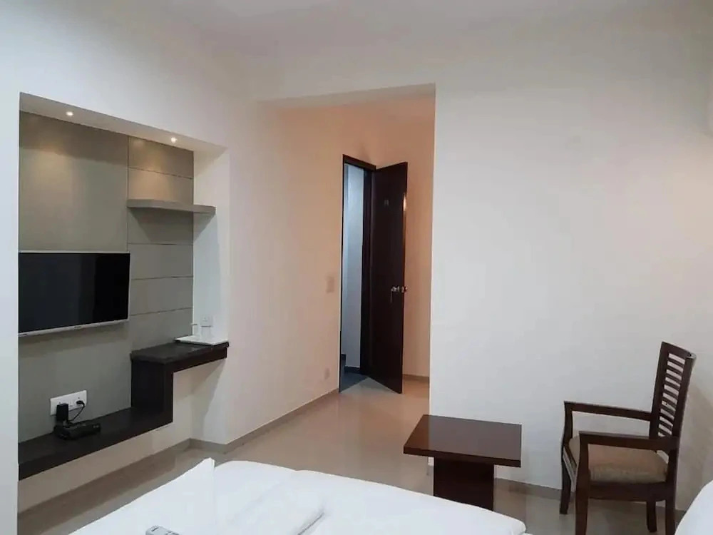 Shacon Suites