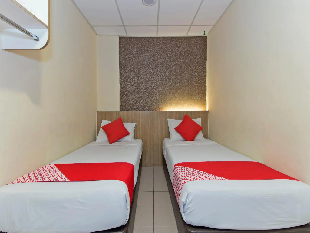 Dragon Inn Premium Hotel