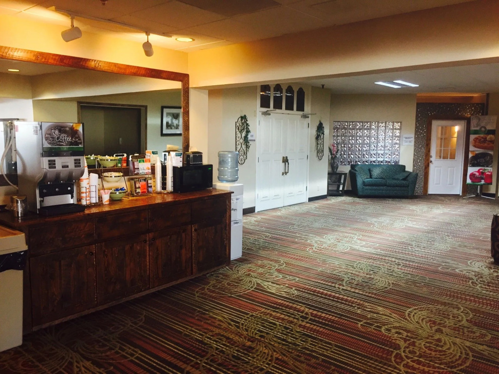 Studio 6 Suites Butte MT I-90 I-15