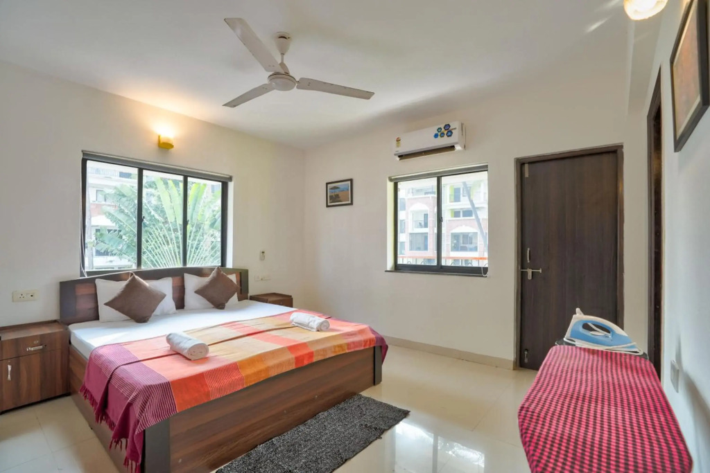 Amazing Pool View 2BHK Candolim Goa Apartment
