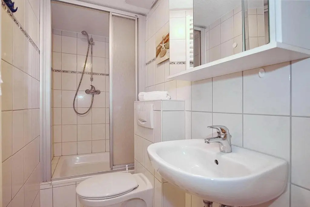 Villa Triton Souterrain Wohnung 08