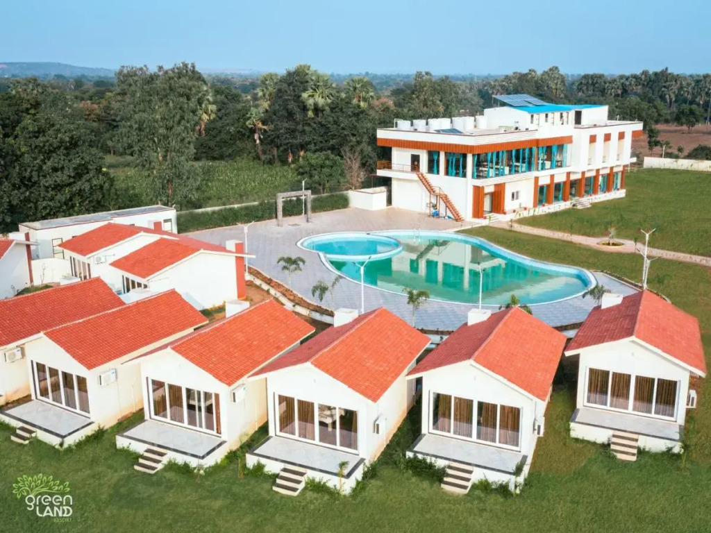 Greenland Resort