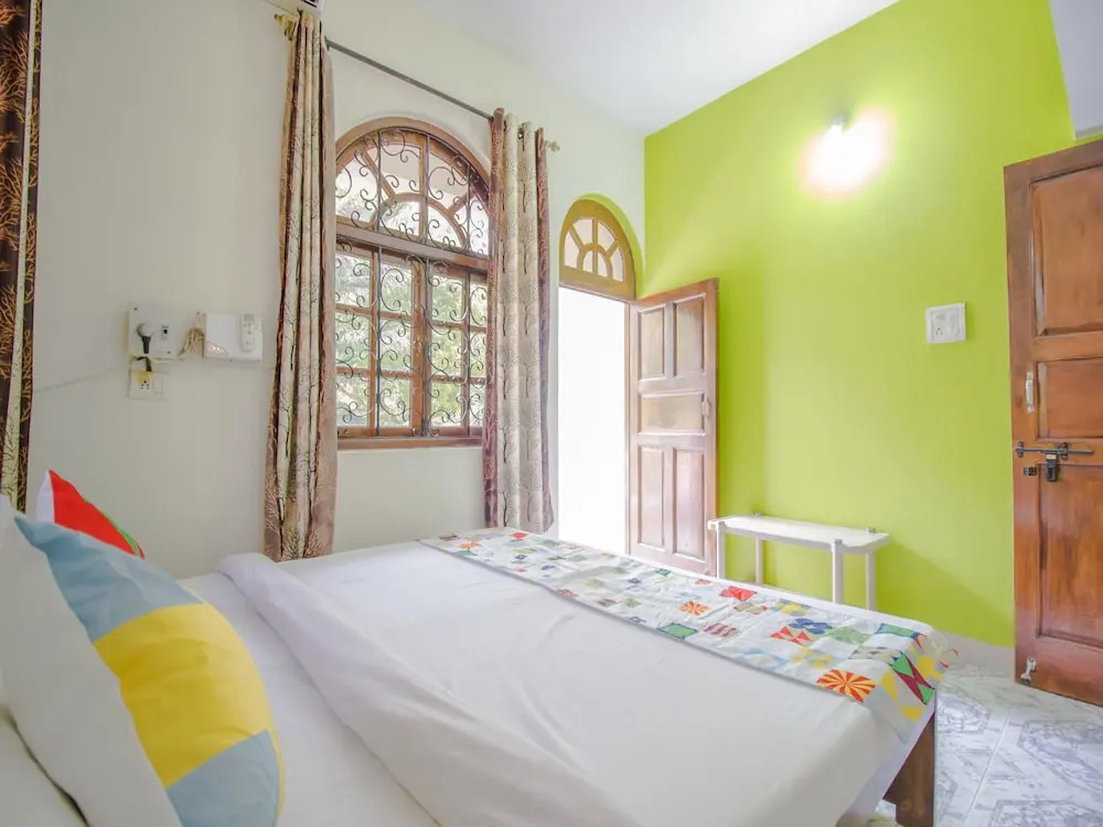 OYO 14751 Home Magnificent 1BHK Calangute