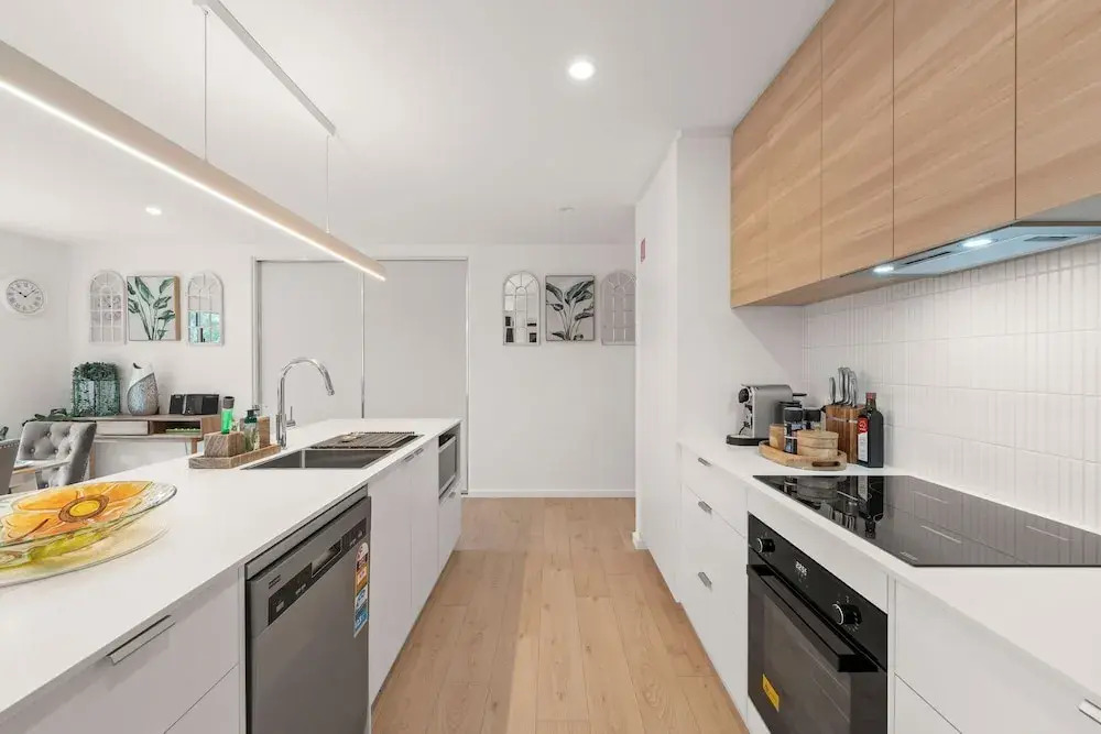Gorgeous 4 Bedroom House - Blackmans Bay