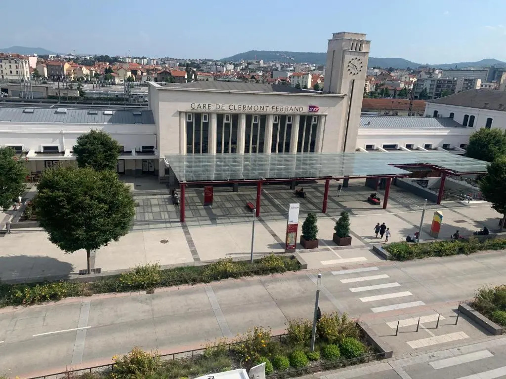 Studio gare sncf