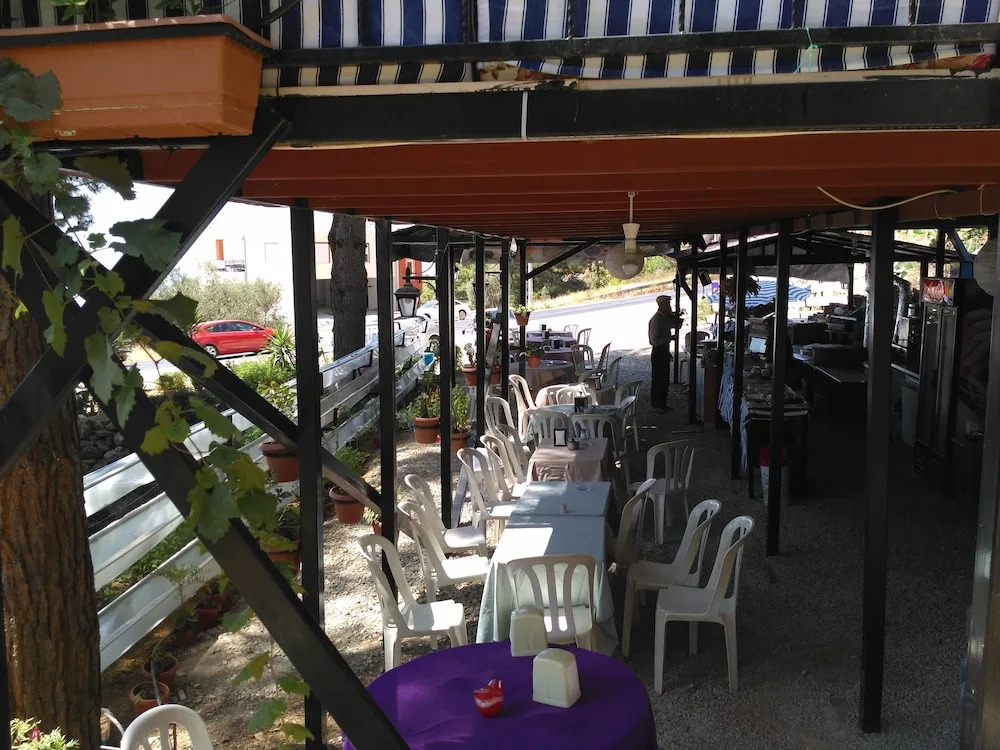 Zeytinada Pansiyon ve Gözleme
