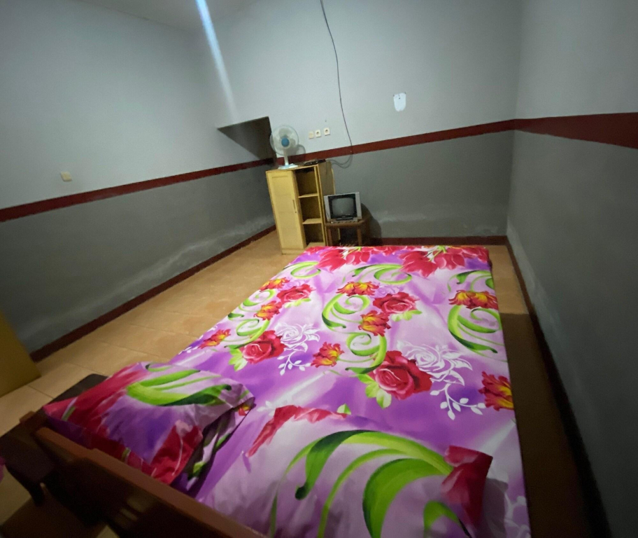 OYO 93617 Hotel Lanang