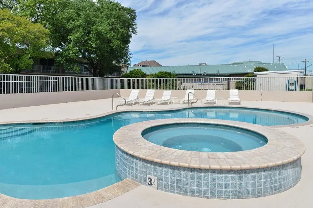 Americas Best Value Inn Baton Rouge