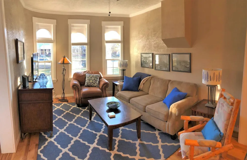 Historic Downtown Victorian Home Near Liberty Park