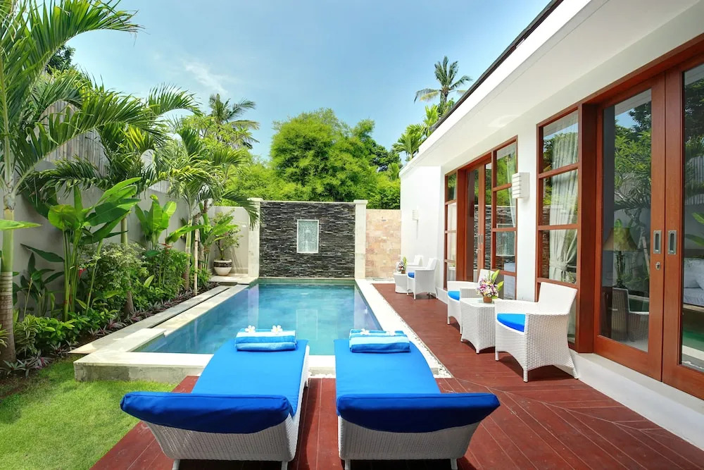 Lucia Villa Seminyak Beachside By Bali Asia Villa